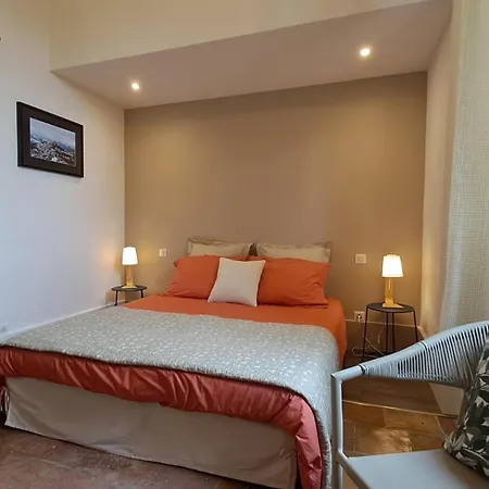 Bed & Breakfast L'oree De La Gresigne