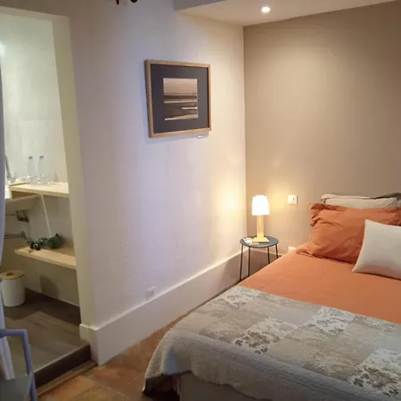 L'oree De La Gresigne ベッド・アンド・ブレックファスト 3*